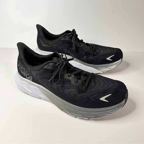 Hoka One One Arahi 6 Men’s Shoes